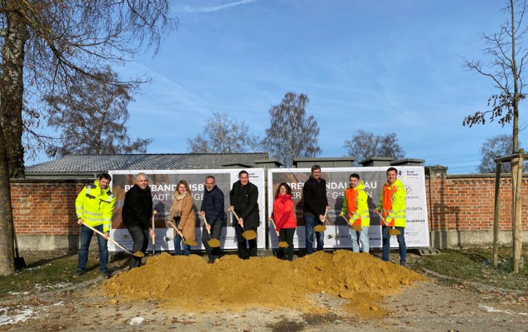 Stadtwerke Giengen - Presse - Spatenstich 13.12.2022